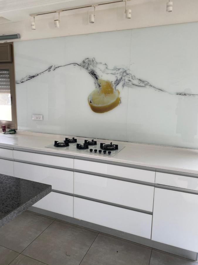 Appartamento Mobersham'S House In Acre Esterno foto