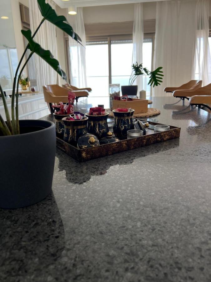 Appartamento Mobersham'S House In Acre Esterno foto